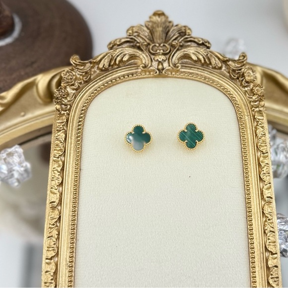 Lucky Alhambra Clover Gold Plated Sterling Silver Earrings with Logo - Picture 6 of 12